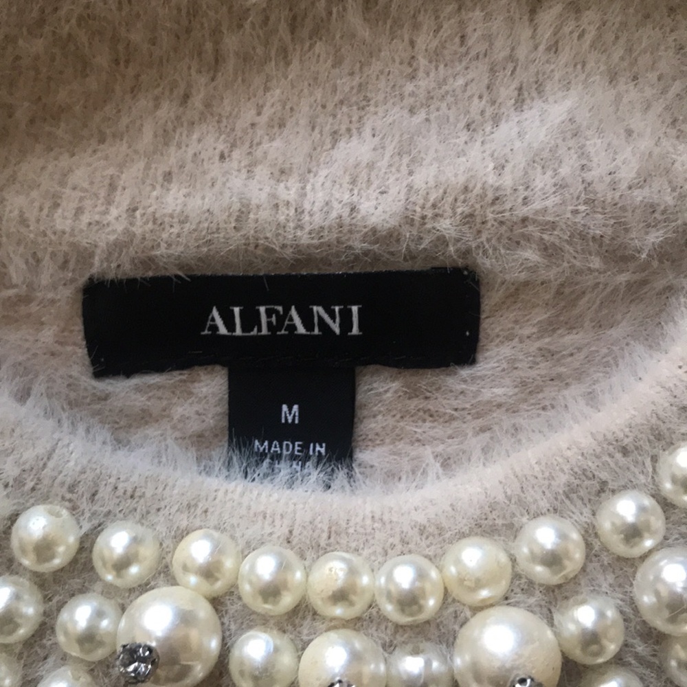 Designer sweater - Picture 6 of 6
